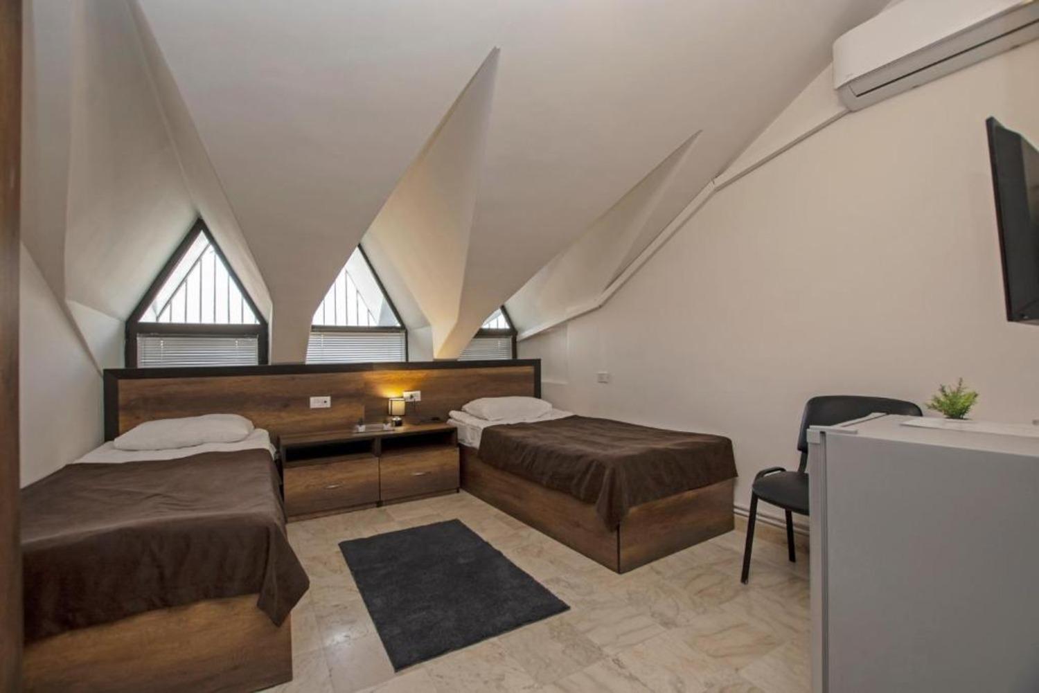 Hotel Season Ереван Экстерьер фото